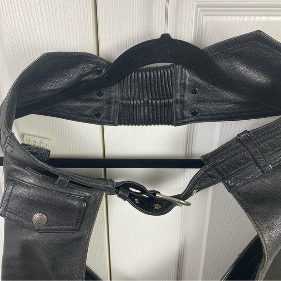 Harley Davidson Chaps Women XS Black Leather Riding Genuine Flared Leg Snap Away - Picture 9 of 9